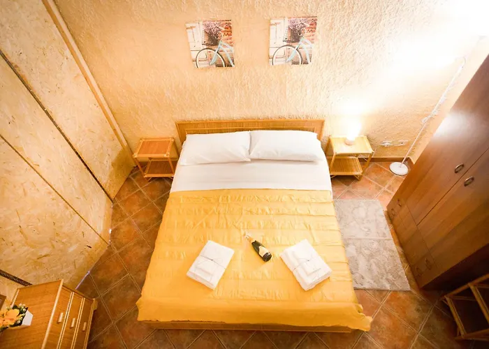 - A Casa Di Arella Relax E Piscina * Марсала