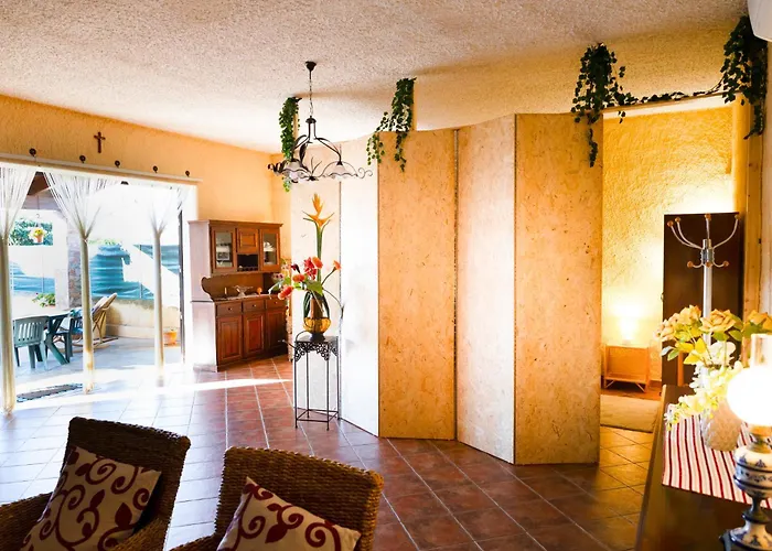 - A Casa Di Arella * Marsala